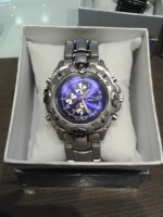 reloj LV metal esfera azul